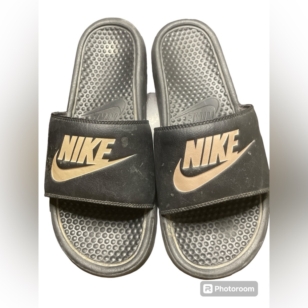 Nike Slides Black